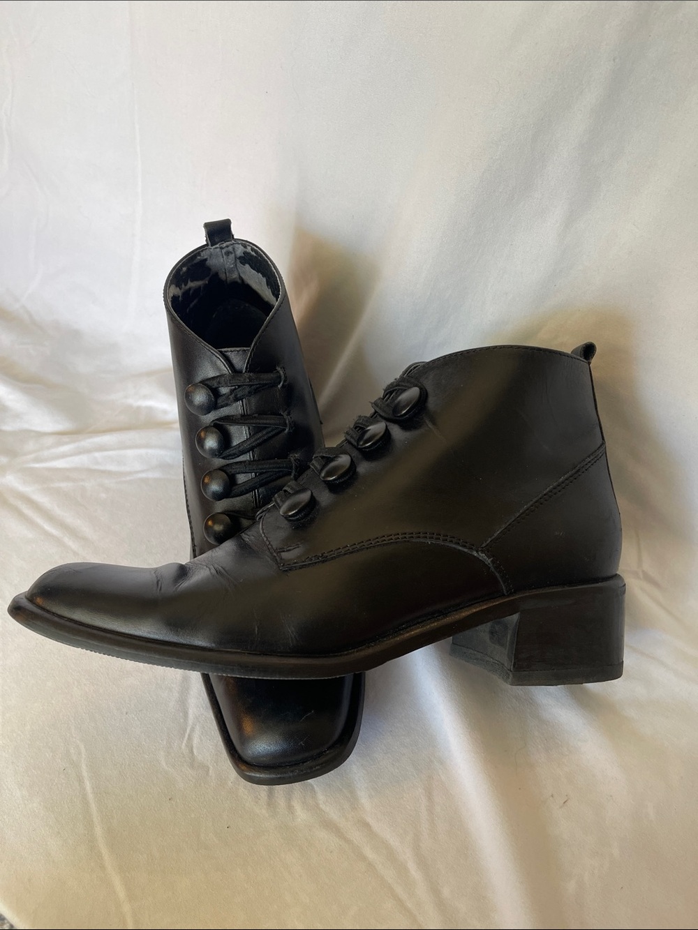 Vintage Glacee Black Button-Front Ankle Boots size 7.5